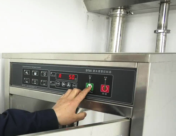 新興榮福凈化防火撞擊流煙罩，10大優(yōu)勢特點，讓餐飲排放達(dá)標(biāo)不再難